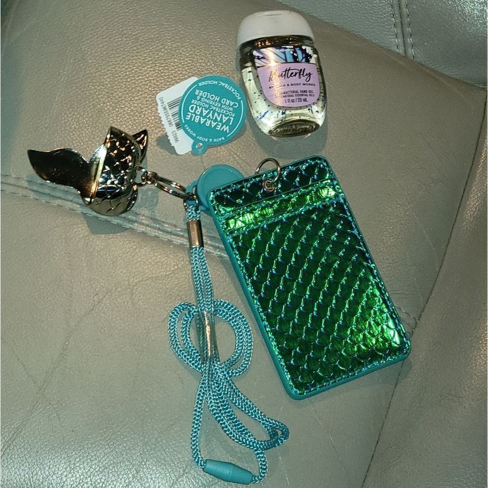 Bath & Body Works Wearable Lanyard Pocketbac Holder, ID Badge Card Holder New